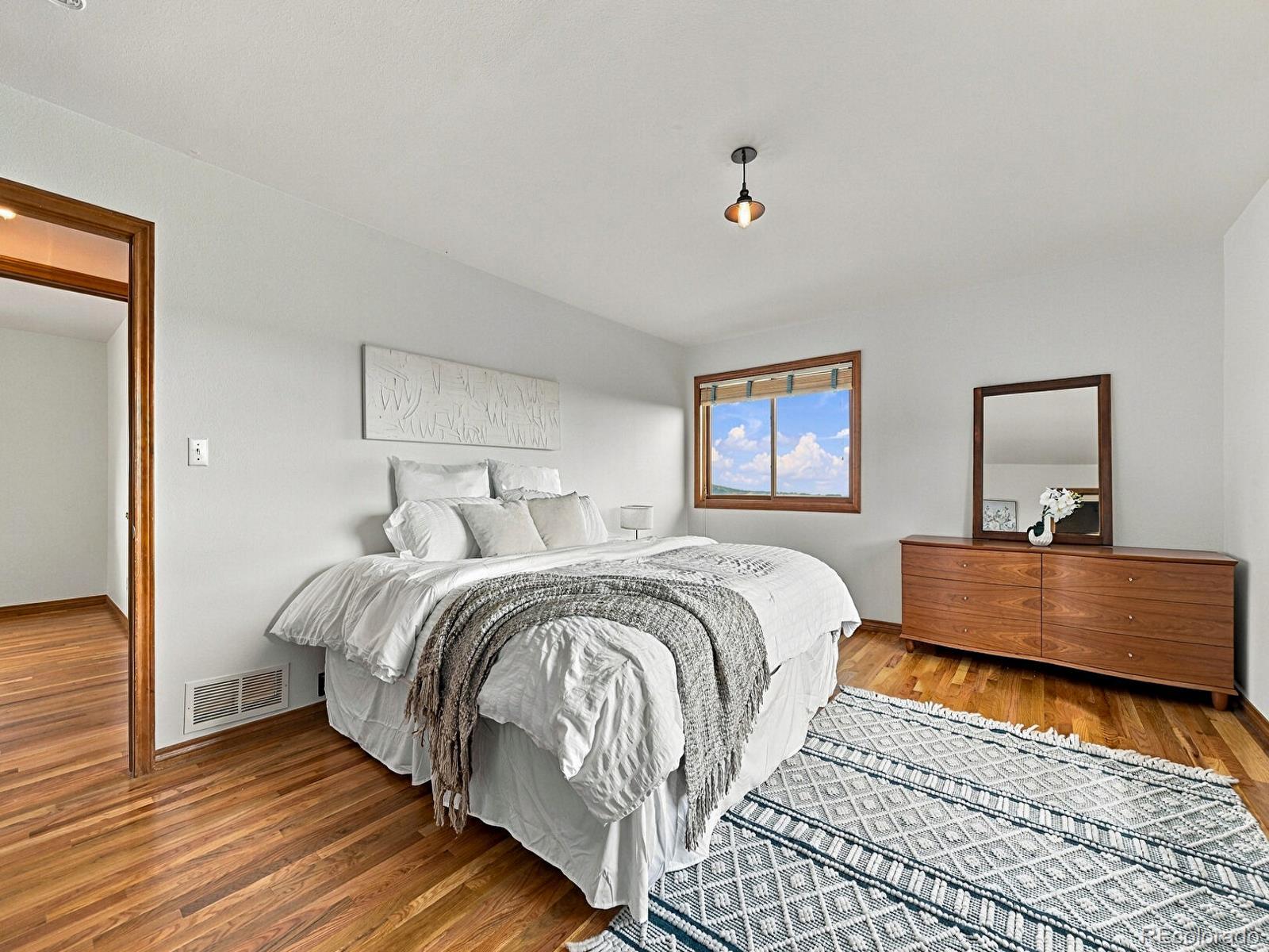 www.ConiferHome.com - Property Listing Photos (23) bedroom